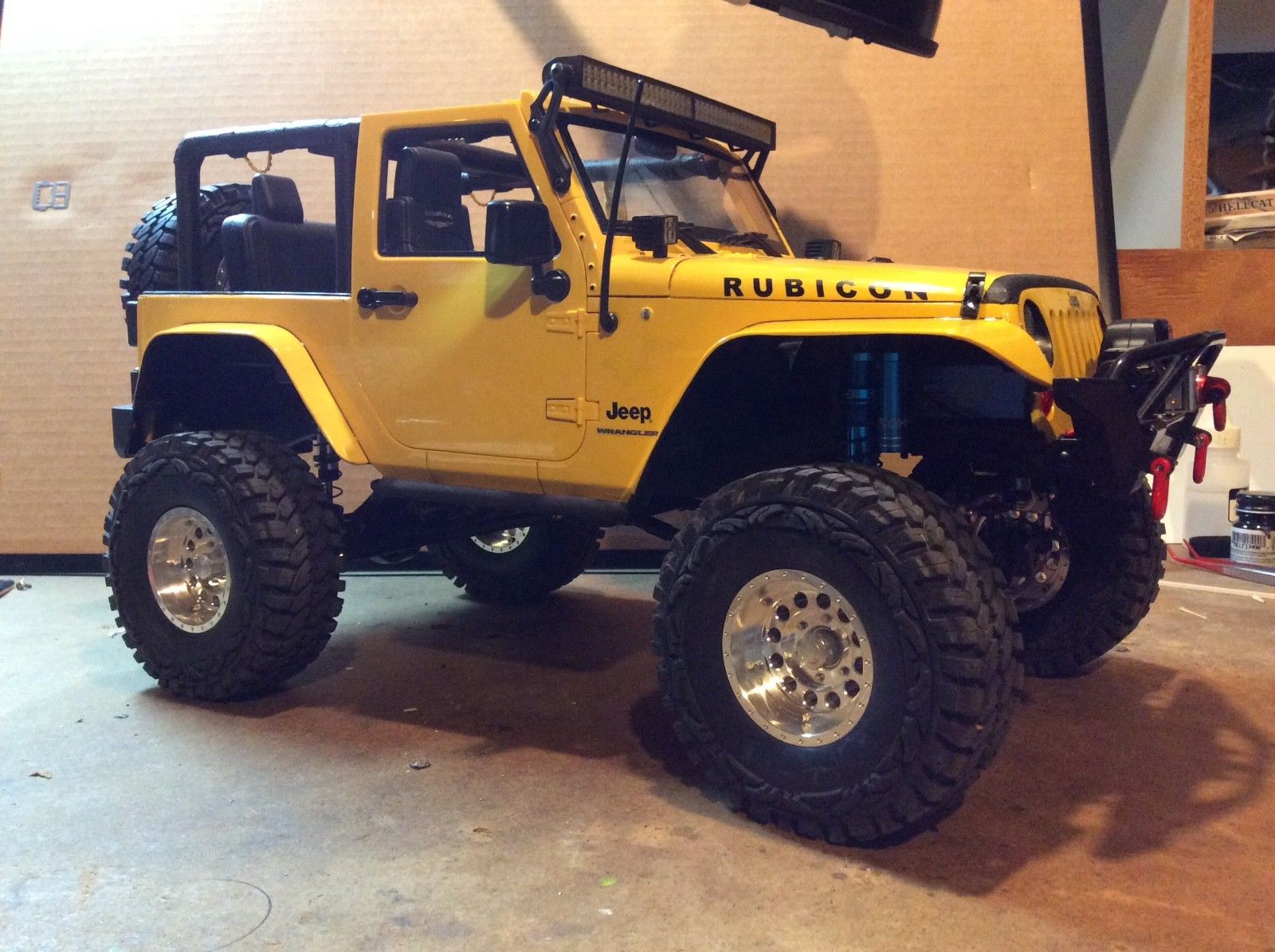 Jeeps radio télécommandés : les modèles les plus chers vendus sur eBay ! 